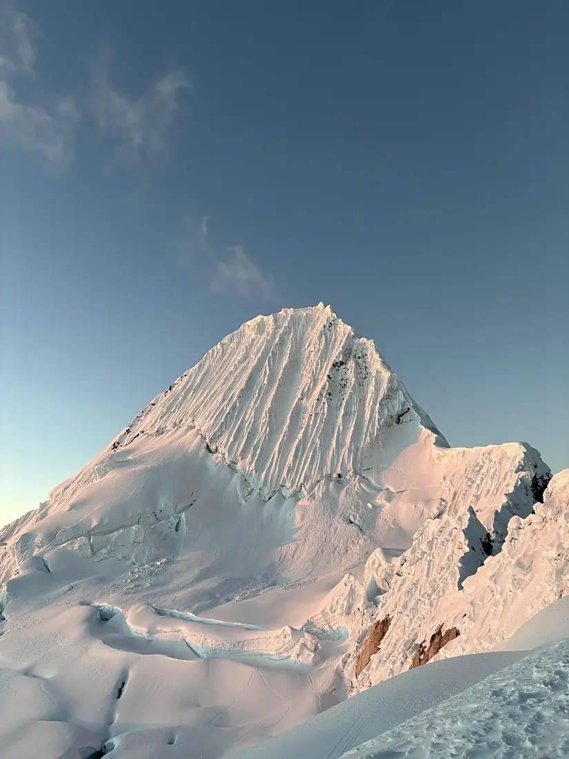 Alpamayo Summit