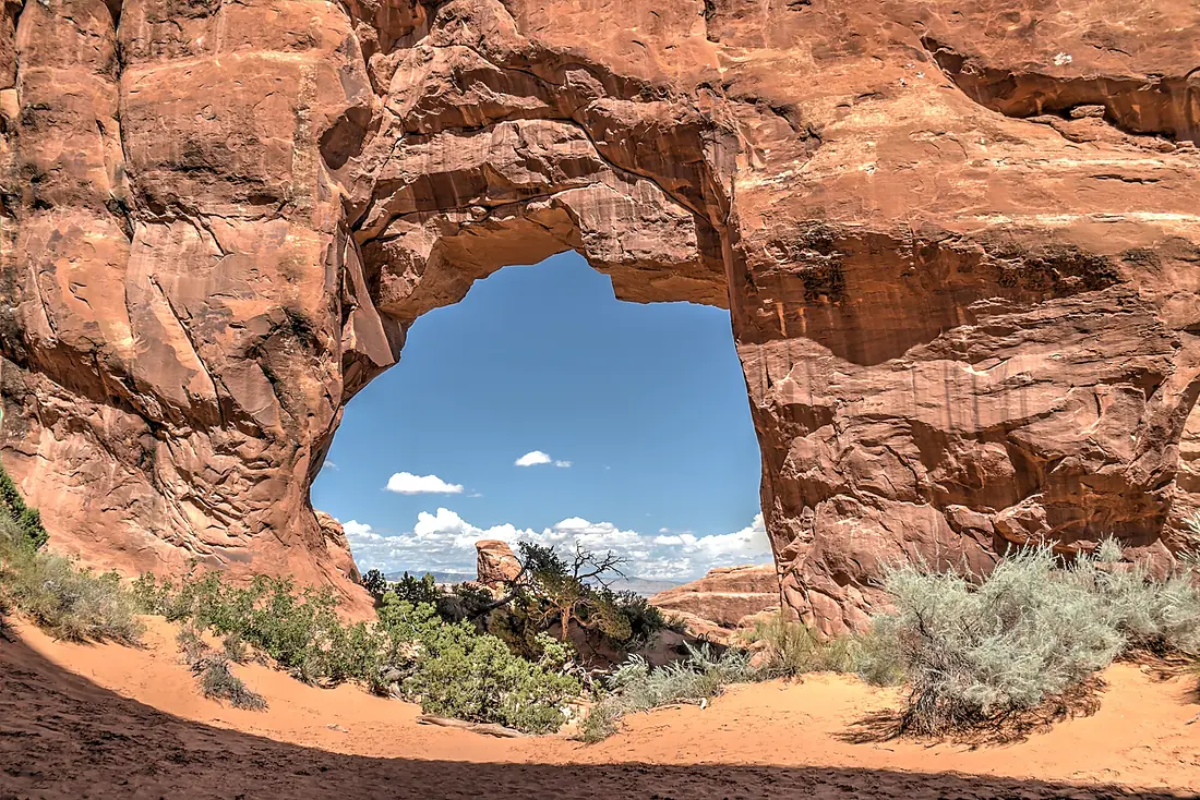16 21 1705 arches