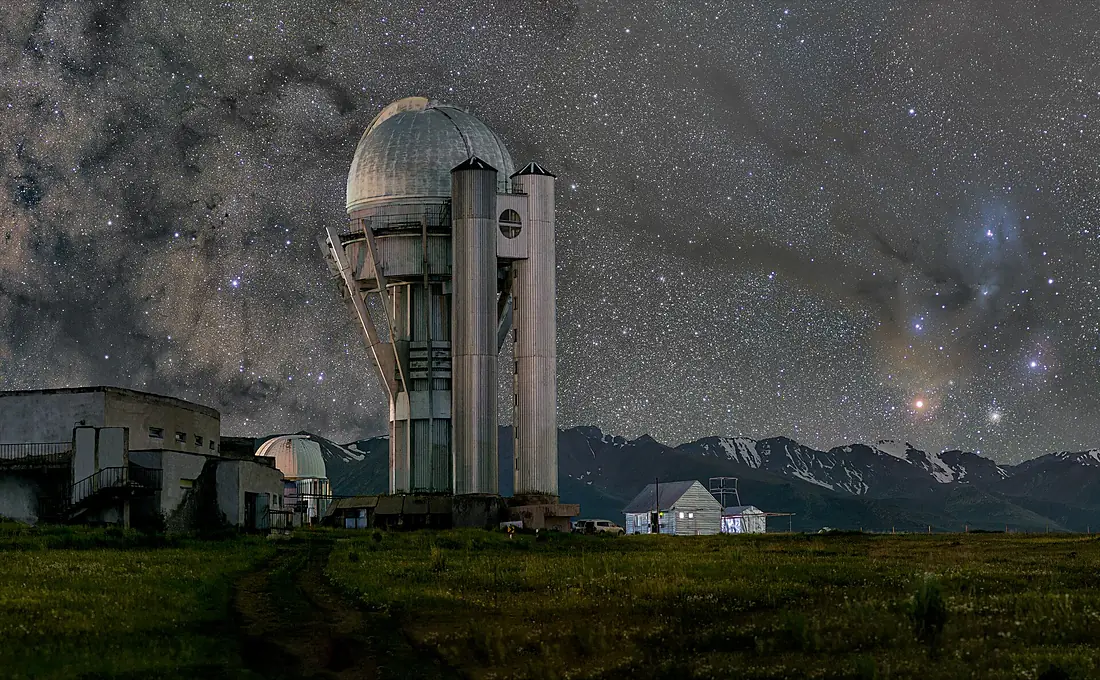 Assy-Turgen Observatory against the backdrop of the center of the Milky Way and the star-forming region around Antares
