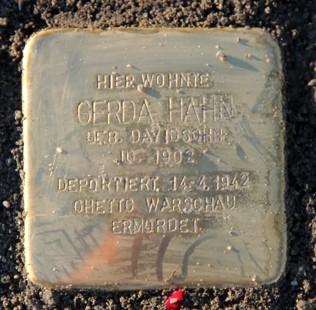 Stolperstein Besselstr 1 (Kreuz) Gerda Hahn