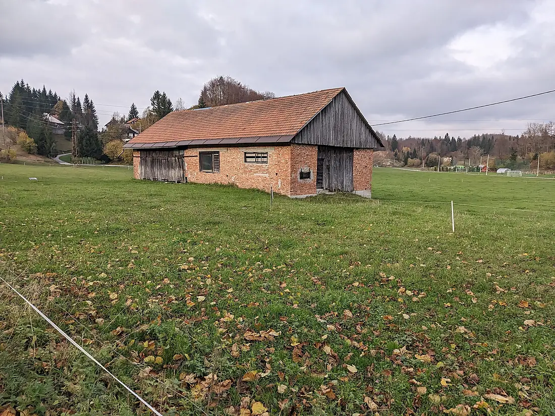 Barn in Črni Vrh (Idrija) 1