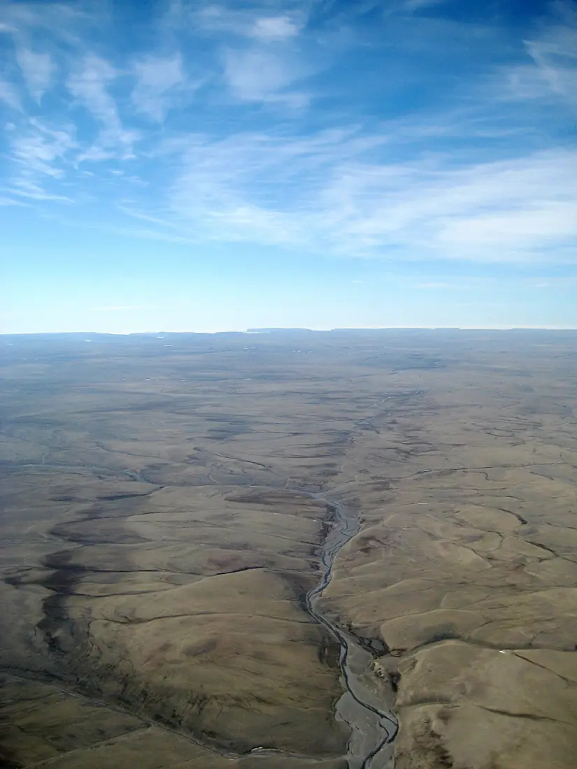 Flying over Devon Island (2665527817)
