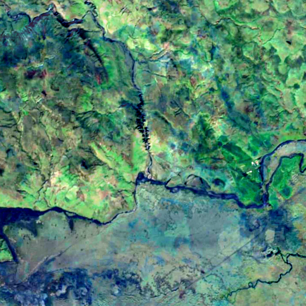 Fjaðrárgljúfur seen from above (Sentinel-2)
