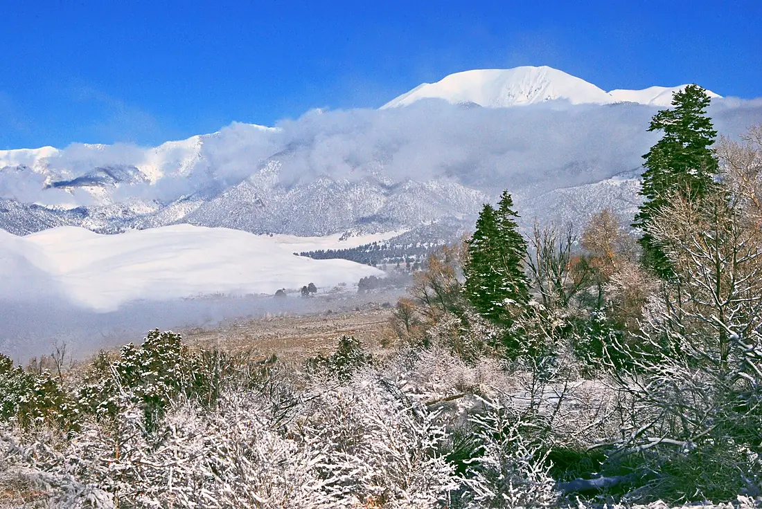 Snow-Covered Dunes and Mount Herard from Montville Trail (12639991223)