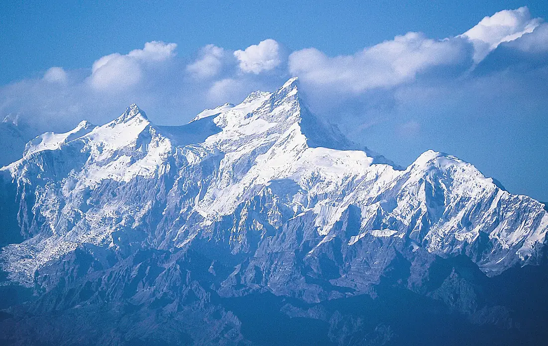 Himalchuli aerial
