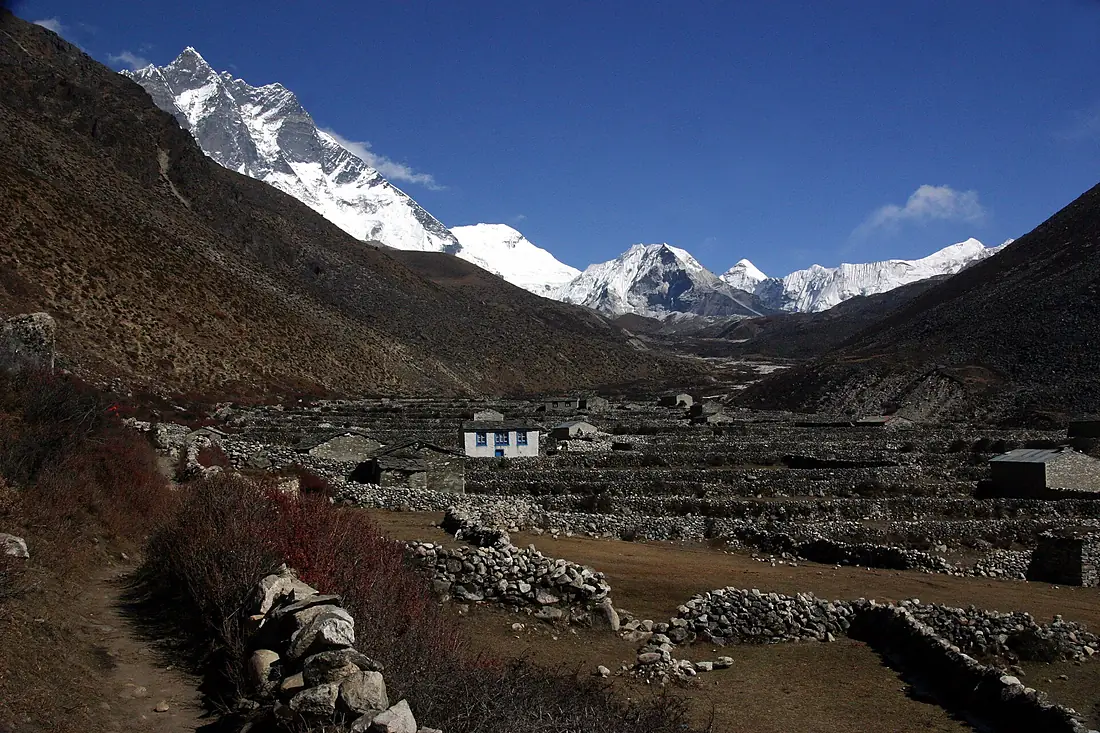 Dingboche-60-Imja Tse-2007-gje