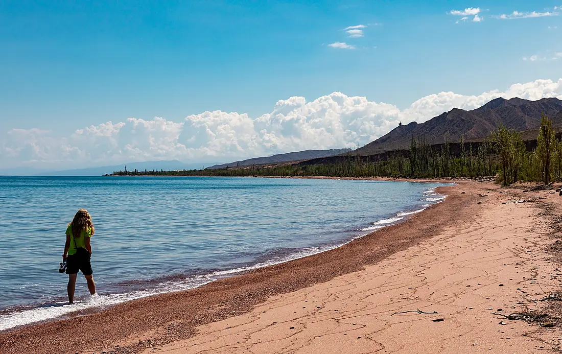 Issyk-Kul, Kyrgyzstan (43713946455)