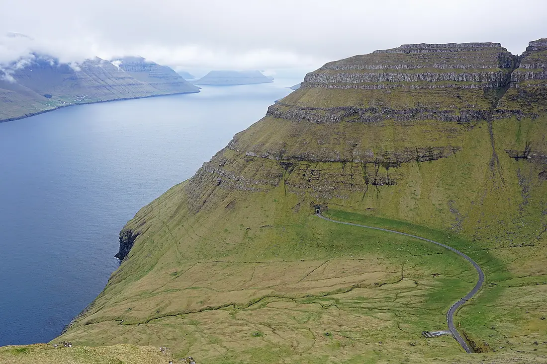 Kalsoy road 1