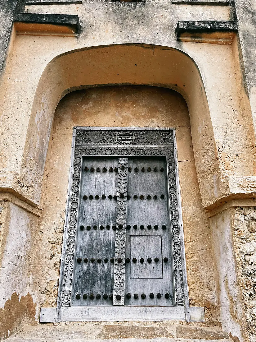 Kilwa Gerezani Door
