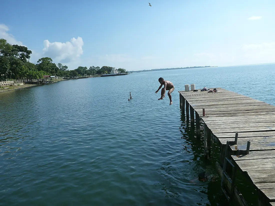 El Estor, Guatemala - panoramio