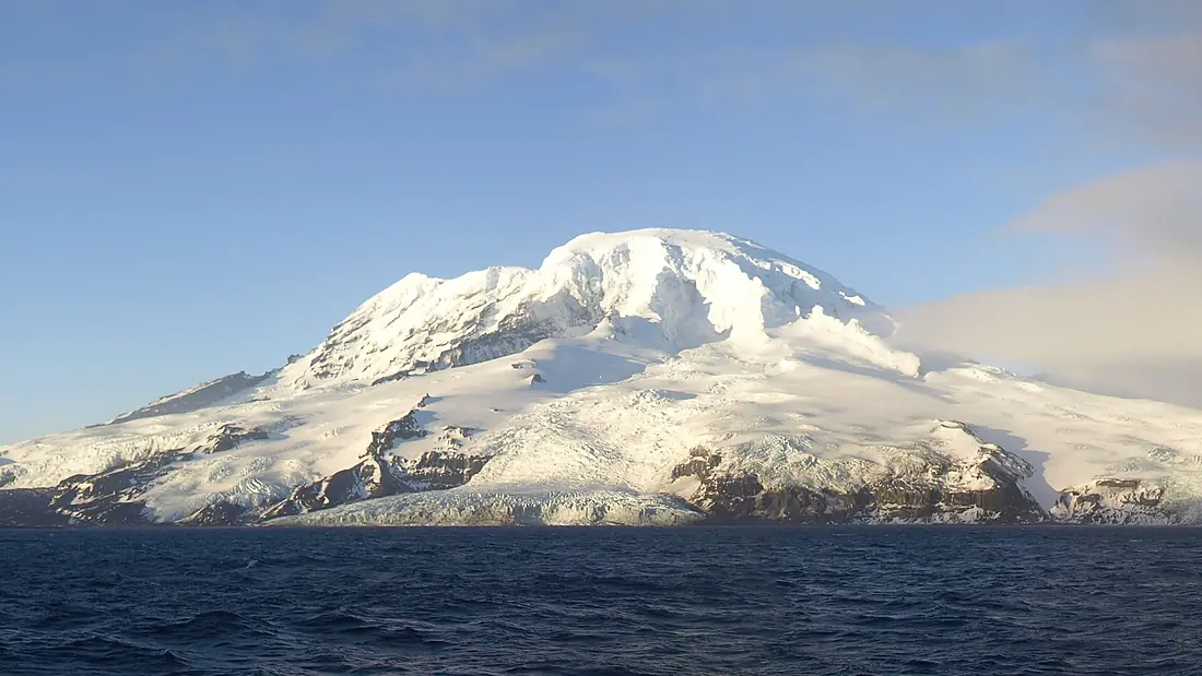Mawson Peak