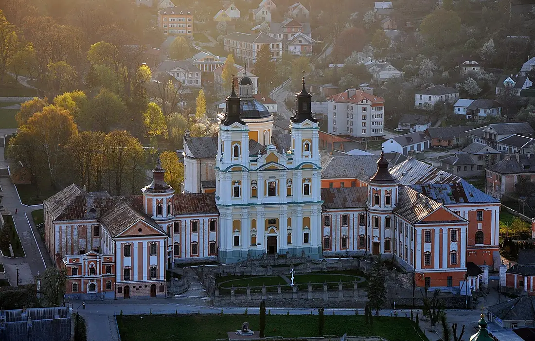 61-107-9001 Kremenets Jesuit College RB