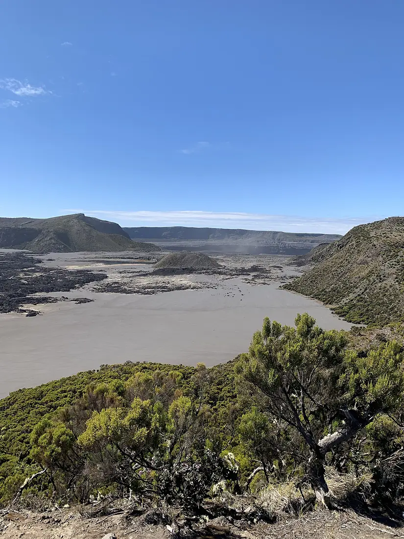 Volcan Karthala vue de la caldeira 13 août 2019