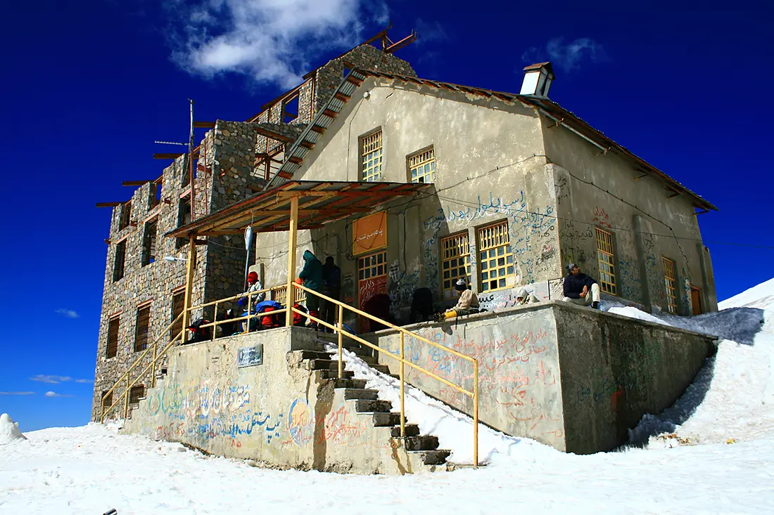 Taftan shelter
