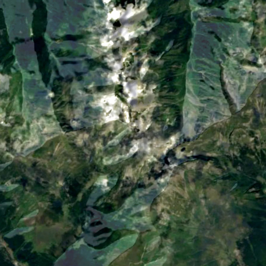 Negoiu Peak seen from above (Sentinel-2)