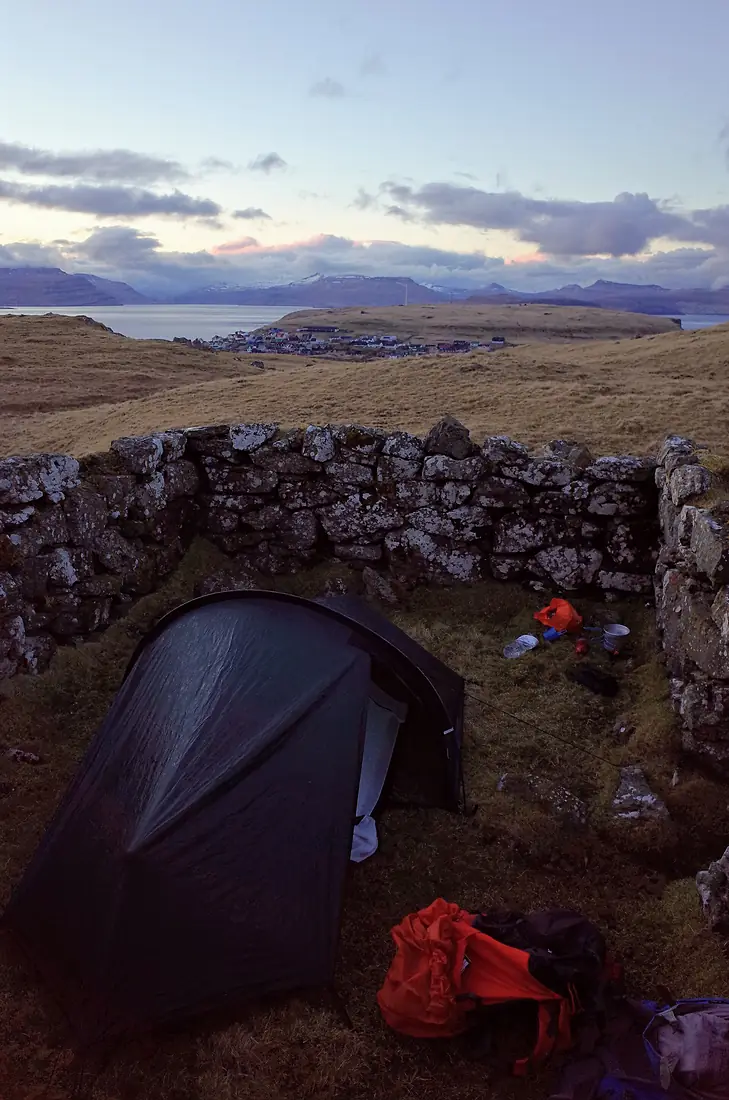 Camping in Nolsoy