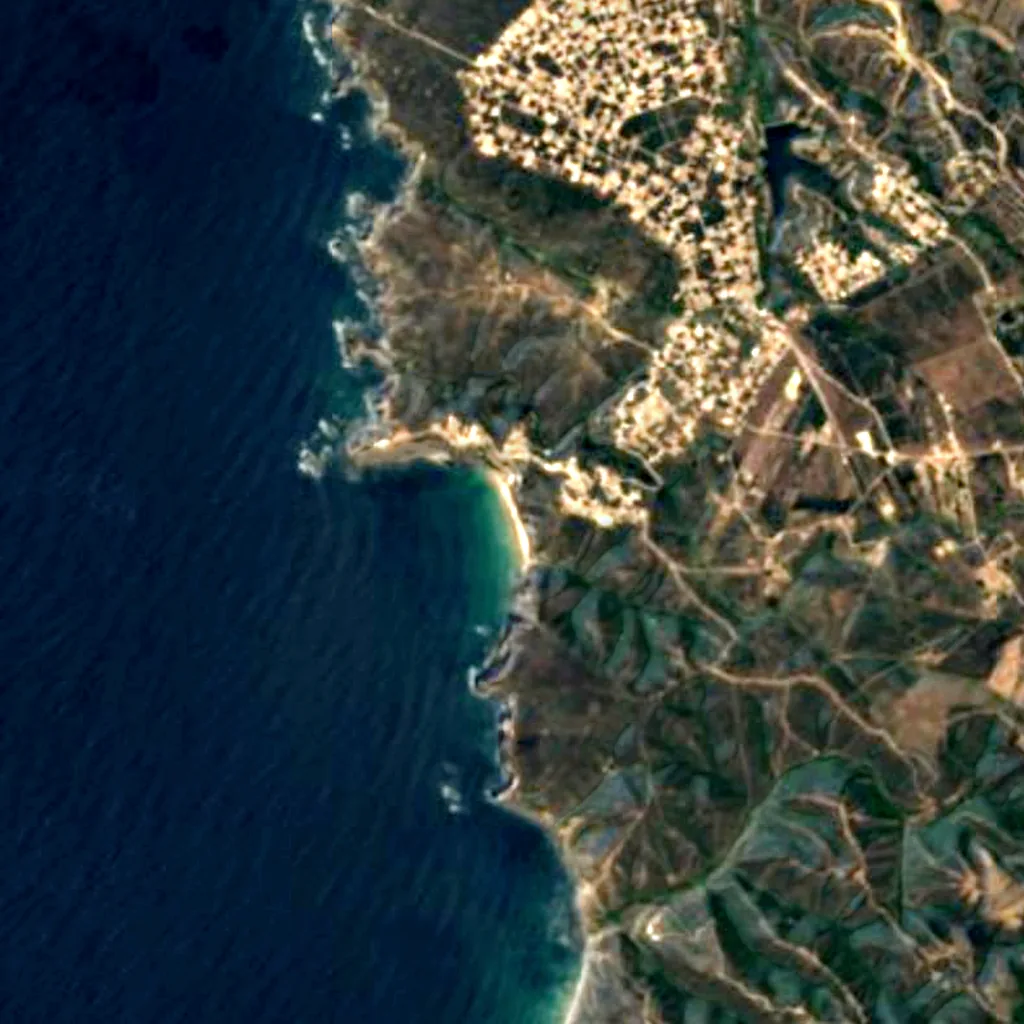 Praia da Arrifana seen from above (Sentinel-2)
