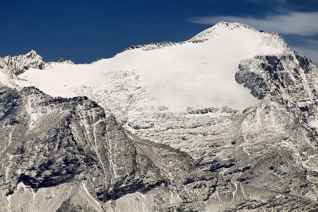 Adula Rheinwaldhorn 3402