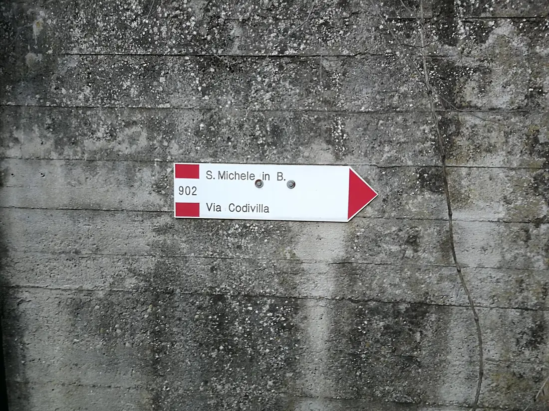CAI 902 (Via San Vittore 1)