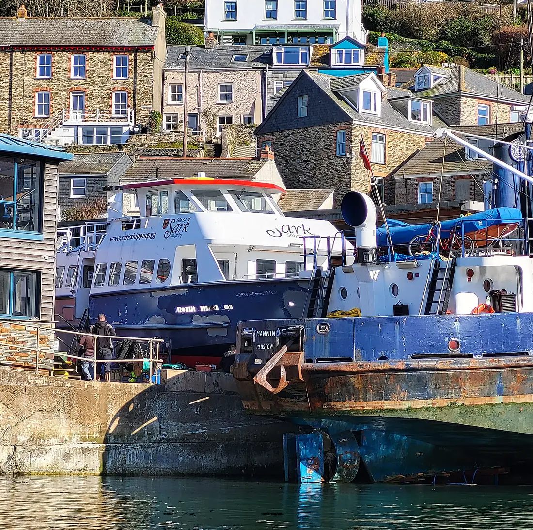 Polruan - Isle of Sark Shipping
