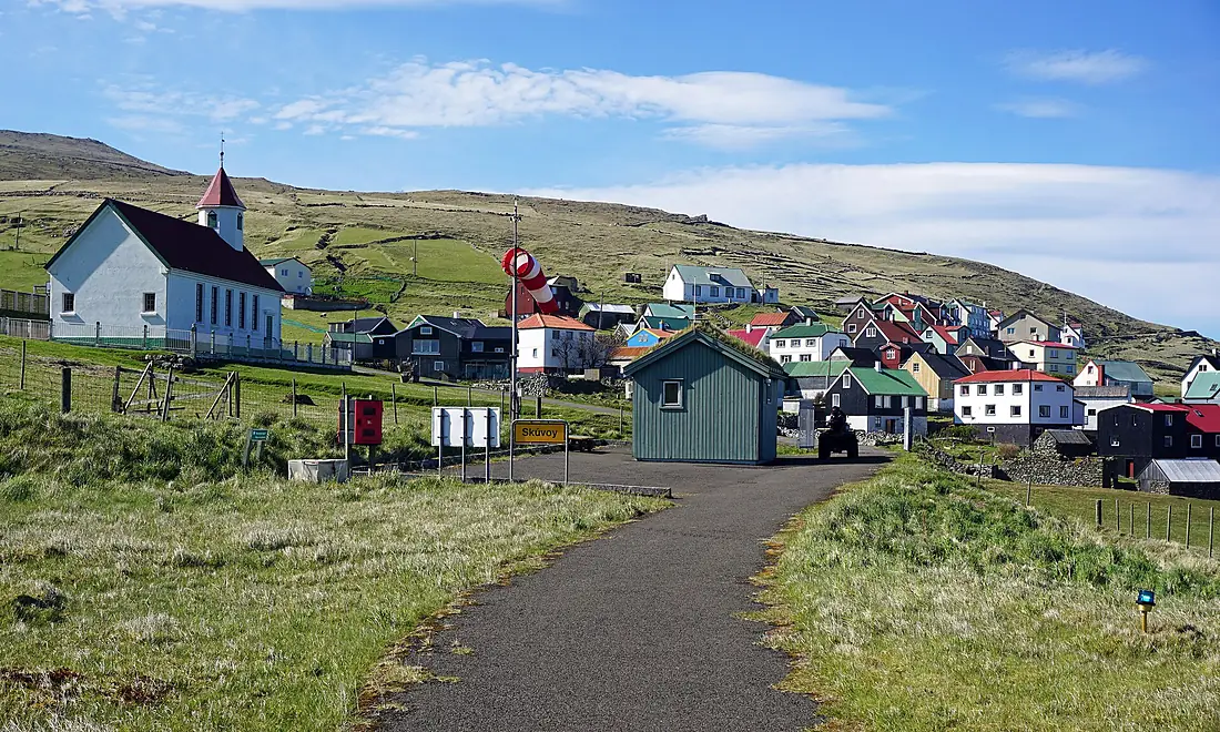 Skúvoy helicopter 2019
