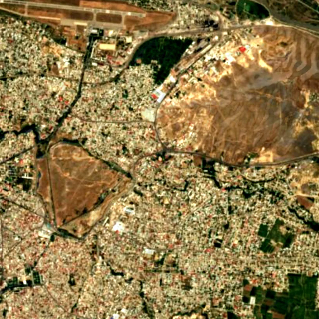 Ulugh Beg Observatory seen from above (Sentinel-2)