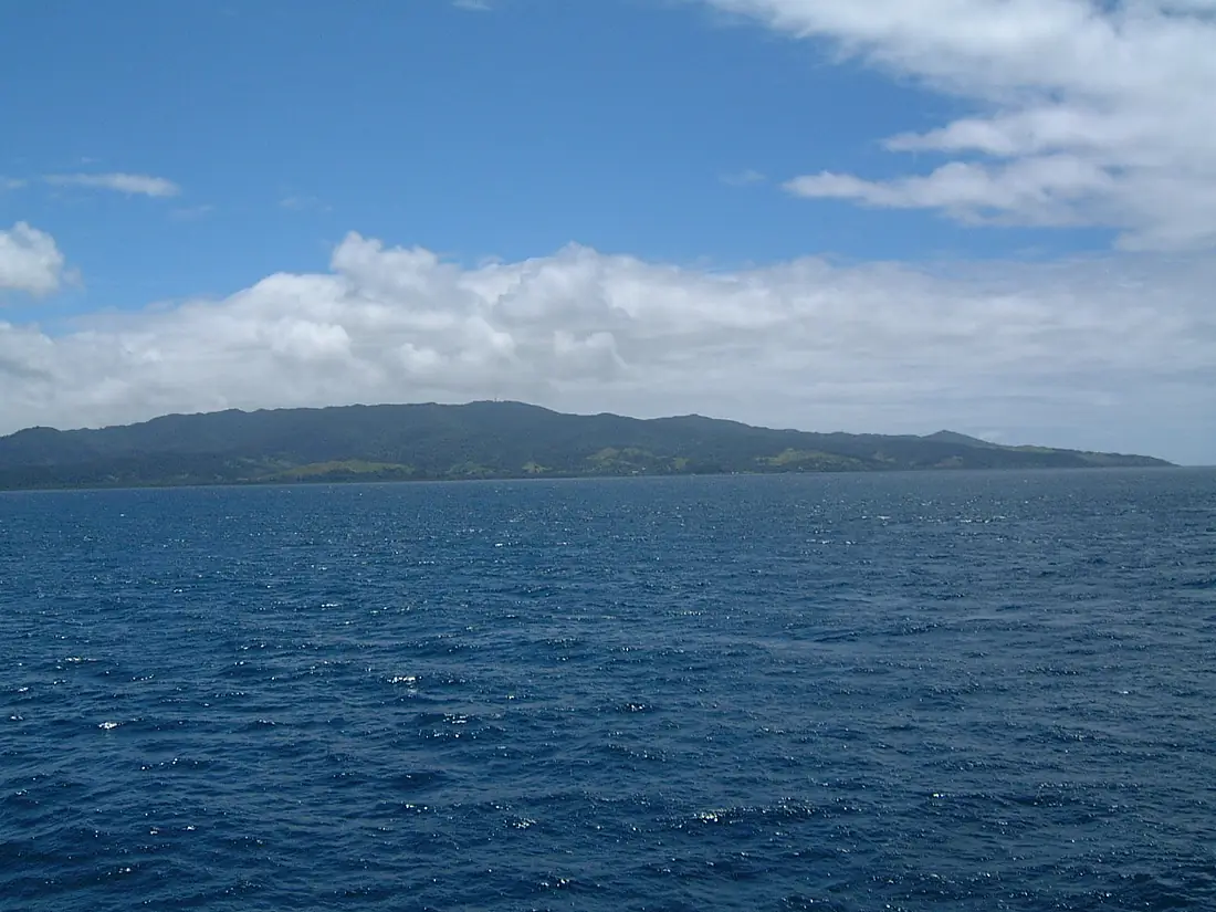 2004.03.04 08 Vanua Levu ferry Fiji