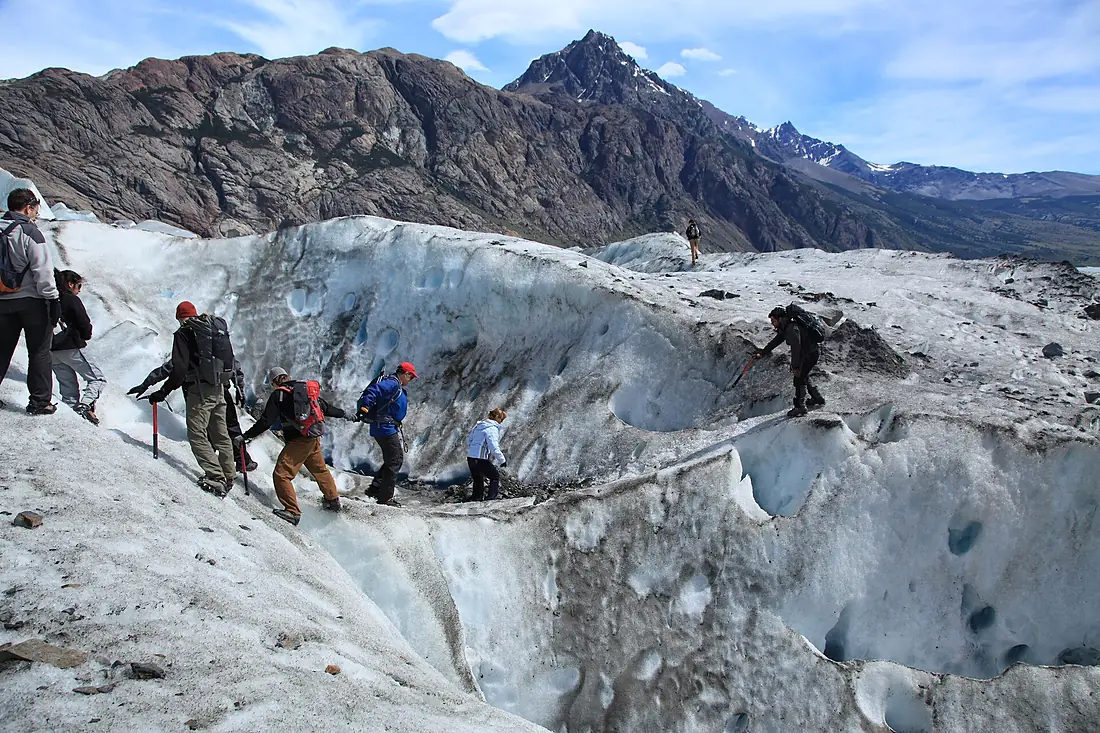 Trek on the Viedma Glacier (5465246119)
